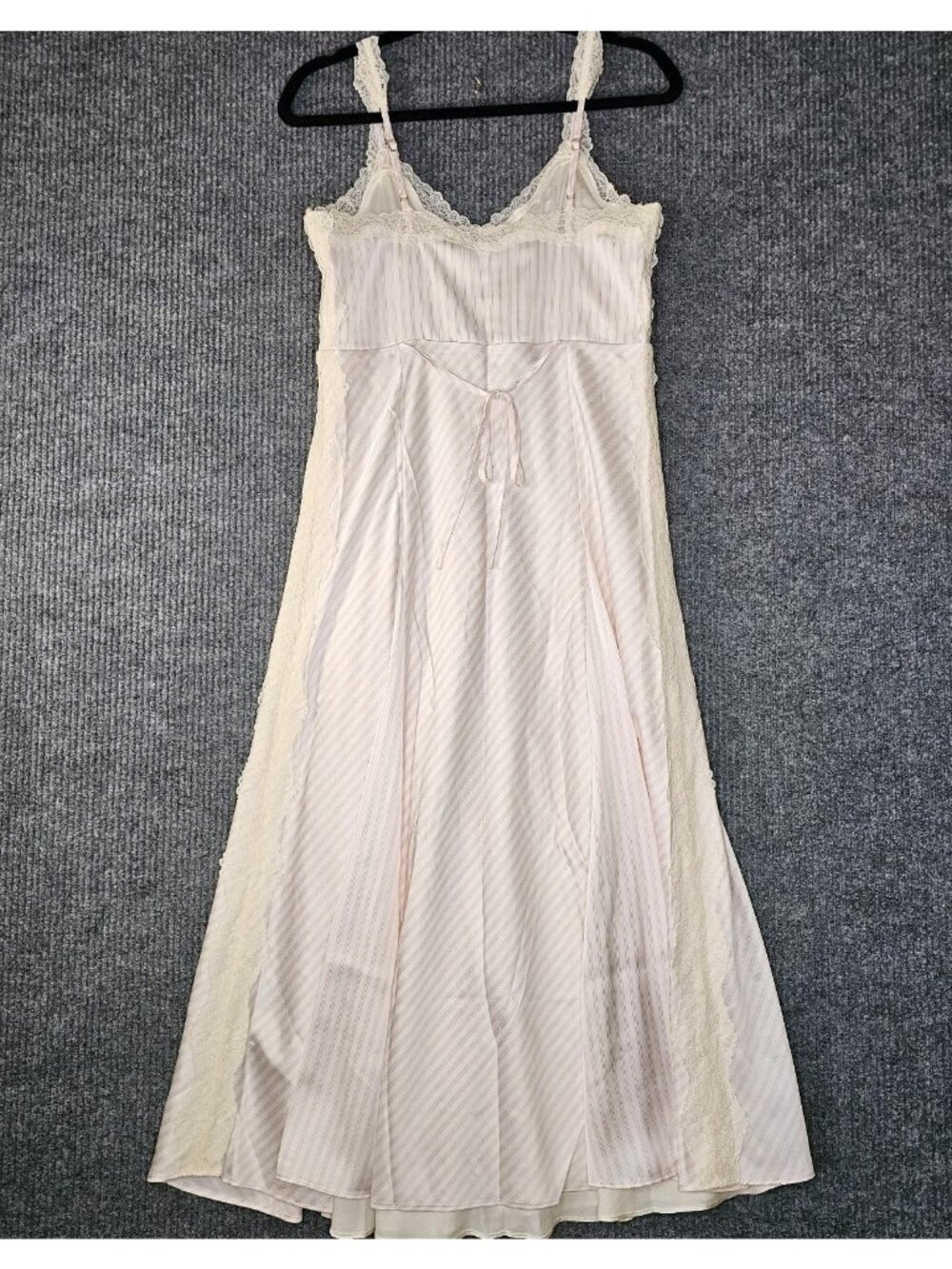 NWT $120 Abercrombie & Fitch bra free lace trim midi dress Pink Stripe sz M - Picture 5 of 8
